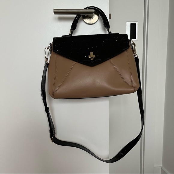 Kate Spade Beige and Black Purse - Picture 2 of 7